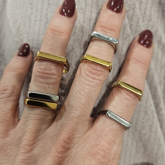 Jewelry - NEW Stainless Steel Gold or Silver-Tone Bar Rings - Multiple Sizes Available